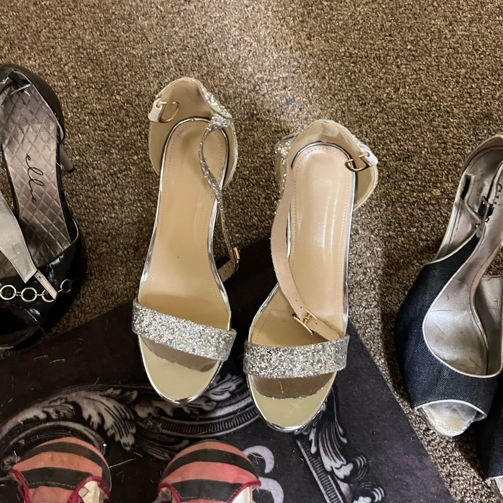High heels - Picture 5 of 11